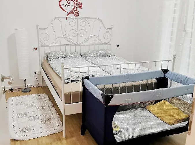 Near Fair And In Few Min, With Garden Appartement Frankfurt am Main