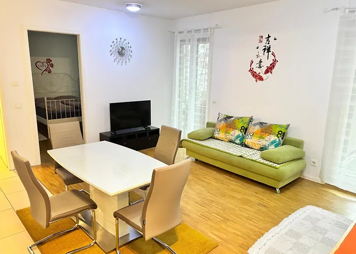 Near Fair And In Few Min, With Garden Frankfurt am Main